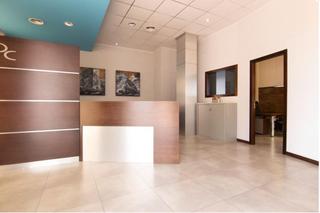 Local Comercial a Vall d´Uixó (la). Se vende magnifico bajo comercial  esquinero en poligono 3 muy e