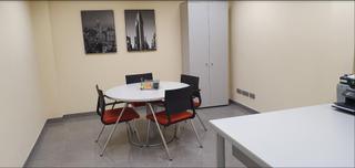 Rent Business premise in Vall d´Uixó (la). Se alquila magnifico local comercial en poligono 3