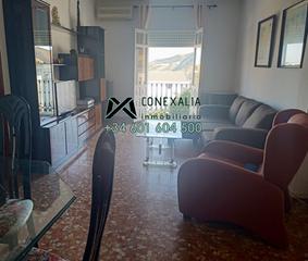 Pis a Olvera. Piso en venta en conjunto histórico, 4 dormitorios.
