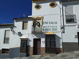 Casa en Olvera. Casa en venta en conjunto histórico, 4 dormitorios.