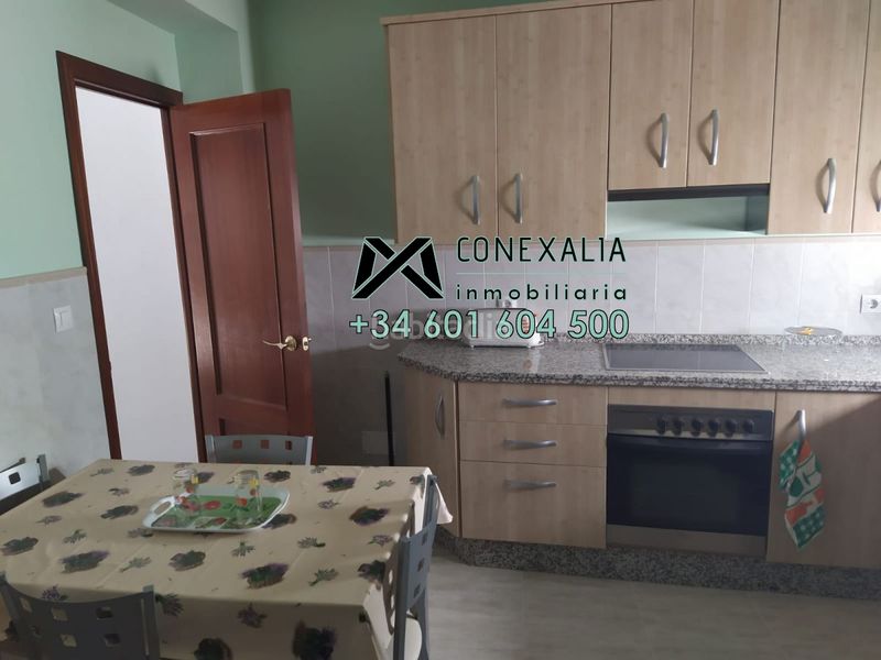 Foto a344cdf1-f4c4-4990-ad94-5b8beeb28be9. Pis a Olvera