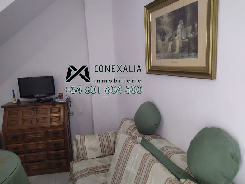 Foto ce8f8db5-6a0f-401d-930a-6c1fd90de24c. Pis a Olvera