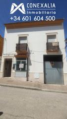 Pis a Olvera. Piso en venta en ensanche, 2 dormitorios.