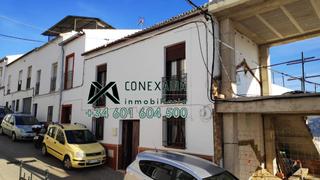 Casa a Olvera. Casa en venta en conjunto histórico, 4 dormitorios.