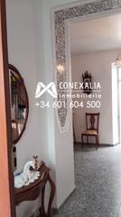 Casa a Olvera. Casa en venta en conjunto histórico, 4 dormitorios.