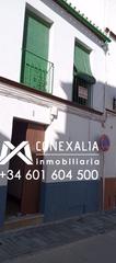 Casa a Olvera. Casa en venta en conjunto histórico, 2 dormitorios.