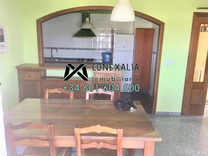 Foto d4c8bfeb-6991-4743-ae25-9da3aab055ee. Casa en perú 28 casa con local en venta , 3 dormitorios. en Olvera