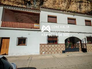 Casa a Setenil de las Bodegas. Casa en venta en setenil, 4 dormitorios.