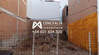 Terreny residencial a Olvera. Solar en venta en ensanche.