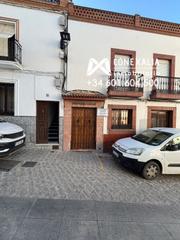 Maison à Setenil de las Bodegas. Casa con local en venta en setenil, 3 dormitorios.