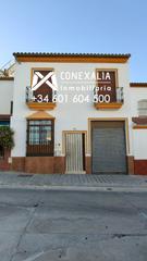 Casa in Olvera. Casa en venta en ensanche, 6 dormitorios.