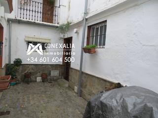 Maison à Arcos de la Frontera. Casa en venta en conjunto histórico, 2 dormitorios.