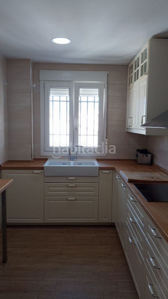 Foto ec8c25ff-85d4-4896-a92b-750e74f2a030. Flat with heating in Olvera