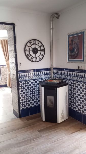 Foto cf500c02-0232-4848-9374-8a8ba2a76c5d. Casa amb aparcament a Olvera