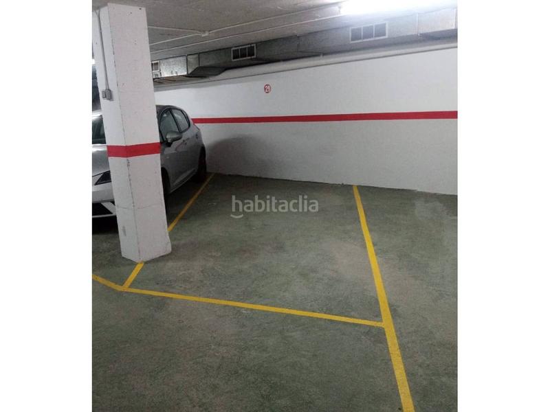 Foto b01f6b57-6fb1-412e-b0c1-2dbd1af20fec. Aparcament cotxe a massanet 57 a Centre Santa Coloma de Gramenet