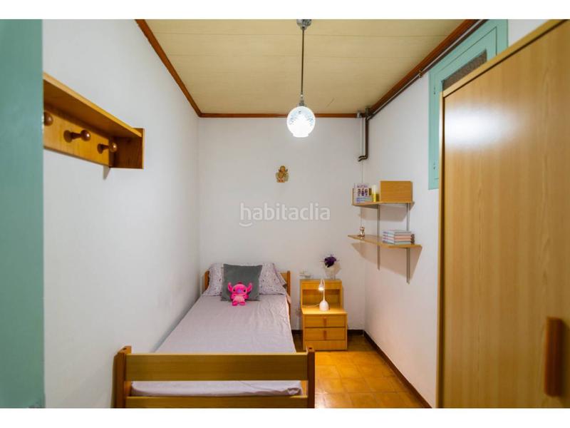 Foto b7e849c0-5c33-4335-9953-604fca309d48. Casa con riscaldamento parcheggio in La Casilla - Zona Industrial Mollet del Vallès