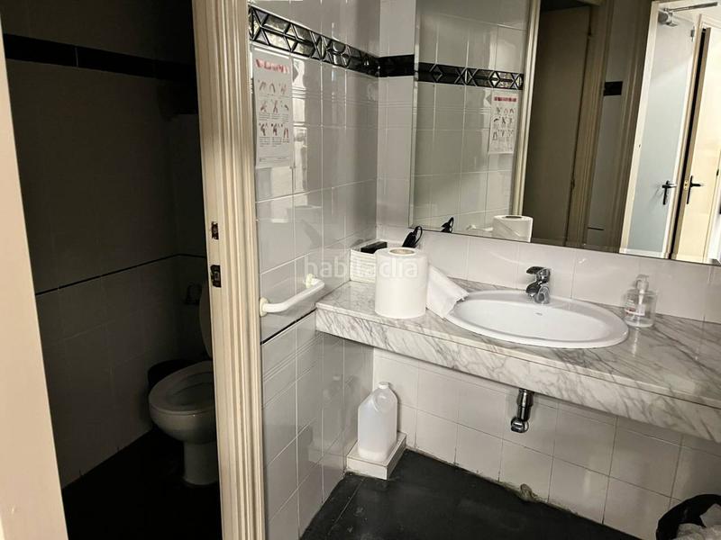 Foto 3923aa3f-ef62-4daa-8d39-95482b656c8e. Affitto locale commerciale in Centre Mollet del Vallès