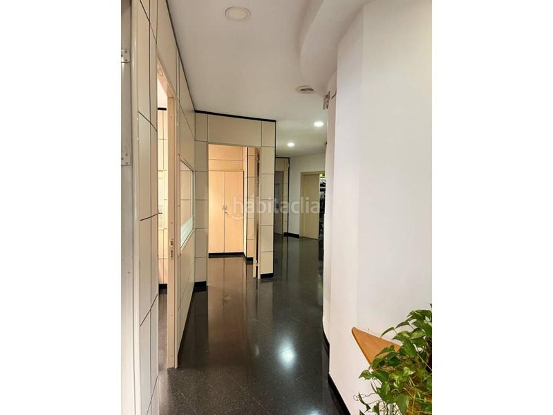 Foto a6209aa6-3714-4be6-af97-9f6be03a7918. Affitto locale commerciale in Centre Mollet del Vallès