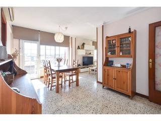 Pis a Collegis Nous. Venta de piso en mollet del valls  collegis nous