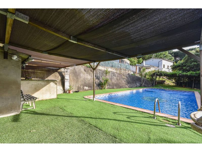 Foto 00c926b5-9bcf-4558-b75b-458a86eaa766. Casa amb aparcament piscina a Vilanova del Vallès
