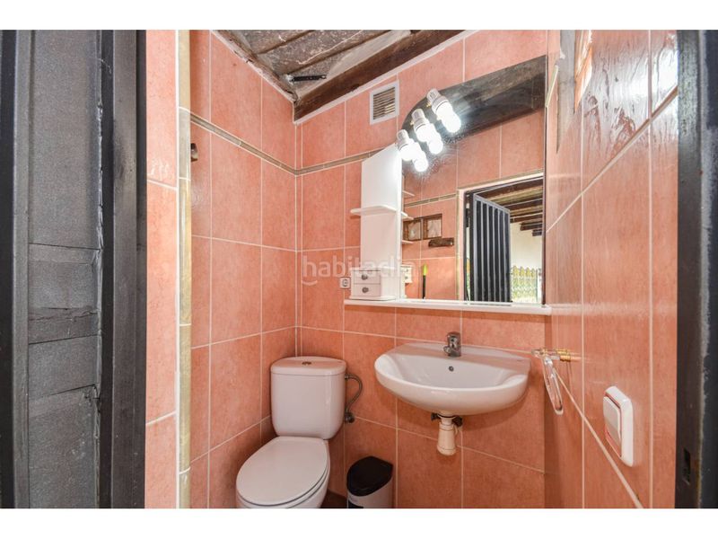 Foto 9ab91b2b-93c2-4e07-ab2d-5471a6a7bb5b. Casa amb aparcament piscina a Vilanova del Vallès