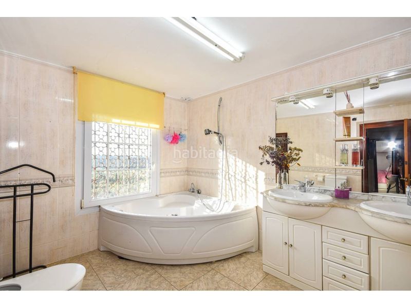 Foto 9d1b67ce-5feb-4811-8e8b-f69e39d3c1ce. Casa amb aparcament piscina a Vilanova del Vallès