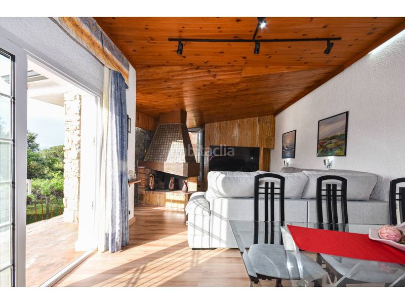Foto bd282ab8-7340-47af-b775-6ae98330f8ad. Casa amb aparcament piscina a Vilanova del Vallès