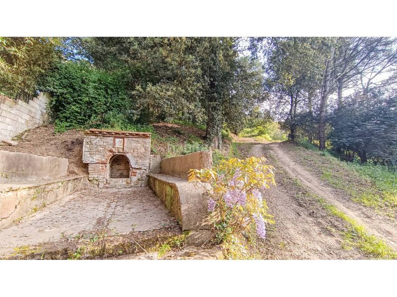 Foto c3fee982-a3d3-4ac0-8114-5390bc3d0088. Casa amb aparcament piscina a Vilanova del Vallès