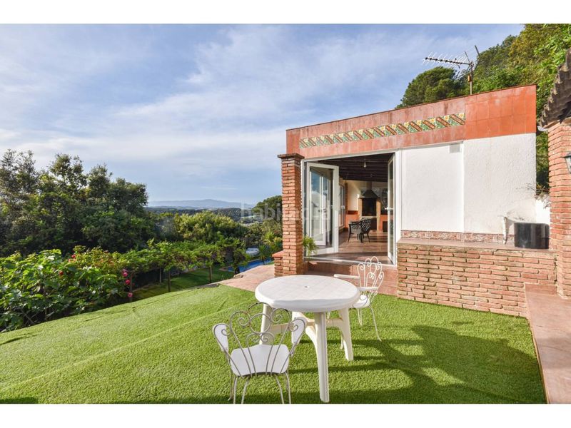 Foto fd4260ec-e494-4175-a4d0-1066a0c436a1. Casa amb aparcament piscina a Vilanova del Vallès