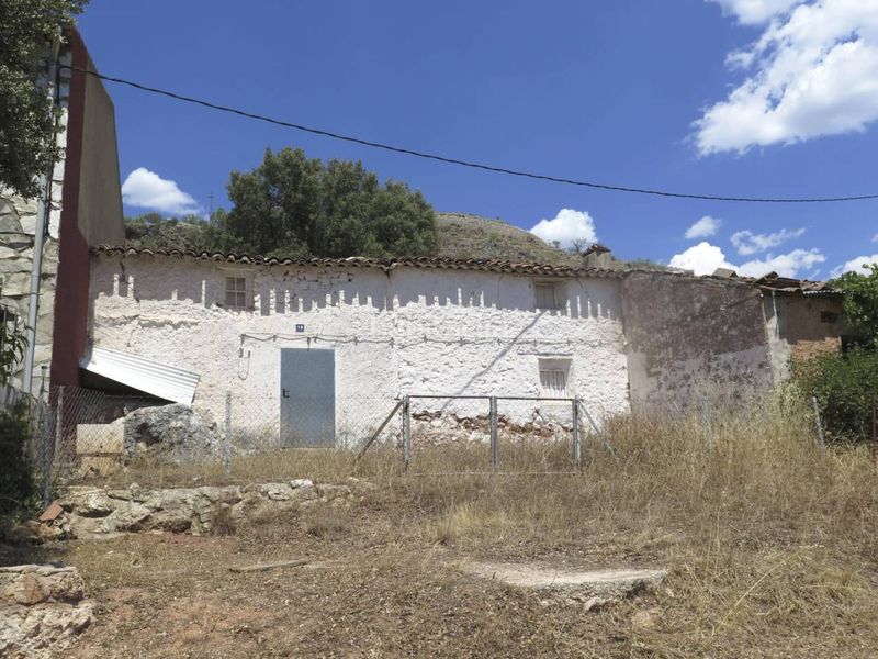 Foto 14d7eeb7-5569-4f6f-81d8-ea638e4c60ec. Casa amb calefacció a Riópar
