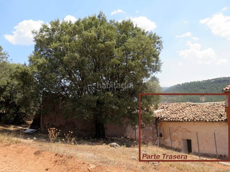 Foto 8130e25f-3a78-4b6d-b055-57acfc2271d5. Casa amb calefacció a Riópar