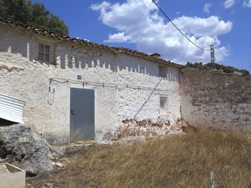 Foto 8b0d82c9-9376-4684-ab9c-c9be0aad6d54. Casa amb calefacció a Riópar