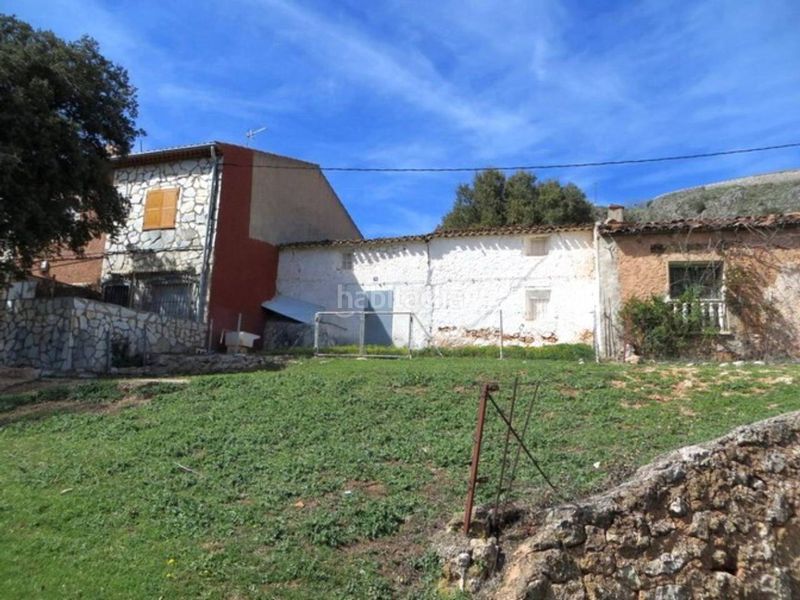 Foto 8db3b1b0-4667-4009-843c-8c091fe123d0. Casa amb calefacció a Riópar
