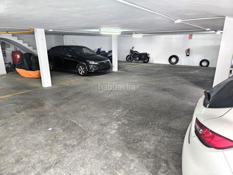 Foto 8b63d7ed-a6c2-45be-a6cd-5080b5fea035. Car parking in El Cabanyal-El Canyamelar Valencia