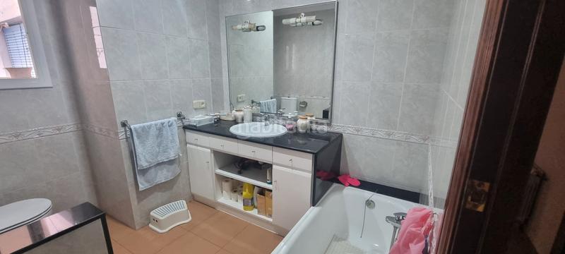 Foto 33fa6996-7b5a-4ca2-b745-2680eff5db4e. Casa con riscaldamento in La Salut Badalona