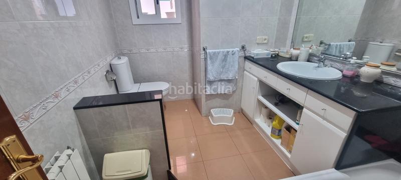 Foto 3631db60-77f1-4326-ace3-754224912c50. Casa con riscaldamento in La Salut Badalona