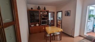 Casa  Carrer de pau piferrer. Piso con local ideal familias