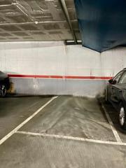 Lloguer Aparcament cotxe  Avinguda del doctor bassols. Parquing para coche mediano
