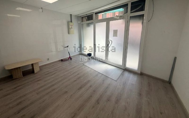 Foto 5929efc4-3fe1-4ff7-9d88-ef67745d6adc. Locale commerciale in carrer de quevedo 40 in La Salut Badalona