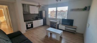 Pis a Carrer de quevedo 40. Piso ideal para parejas