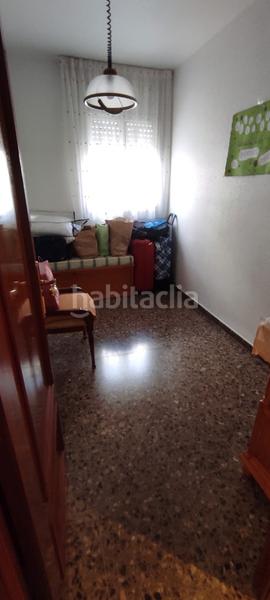Foto 7b4bc90b-4dd0-4654-ad9f-4004ae7922ff. Piso calle milan en Puigfred Badalona