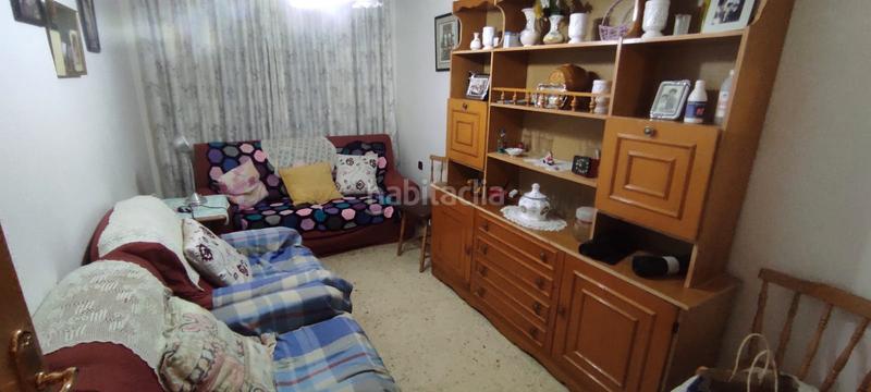 Foto 833214e8-f29a-4868-be09-9e9f638d7362. Piso  junto iglesia en Centre Santa Coloma de Gramenet