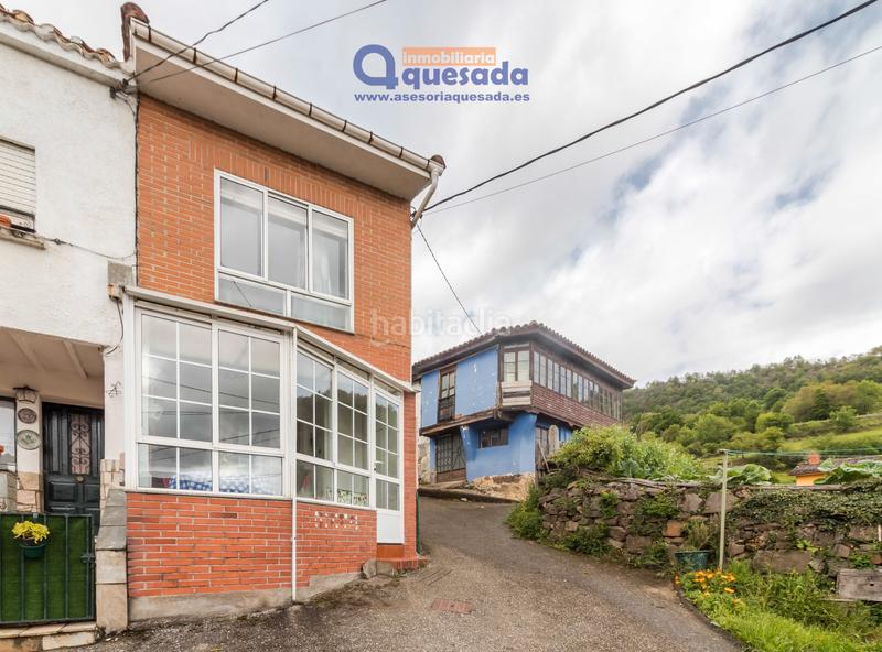 Foto 36089e55-41f5-47f6-bb3b-5df1e0af26e2. Casa aparellada a lugar xomezana riba 36 a Lena