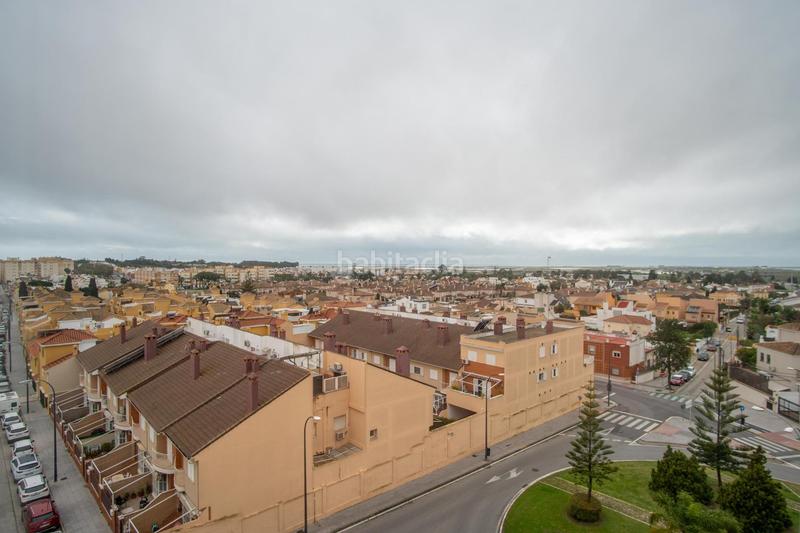 Foto 331b6e90-9281-425c-8182-1fa0ee5c717b. Piso amplia vivienda en Cobreros Viejo en Cobreros Viejo San Fernando