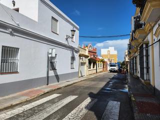 Piso en El Cristo - Cayetano Roldán. Casa en zona del cristo compuesta de dos viviendas.