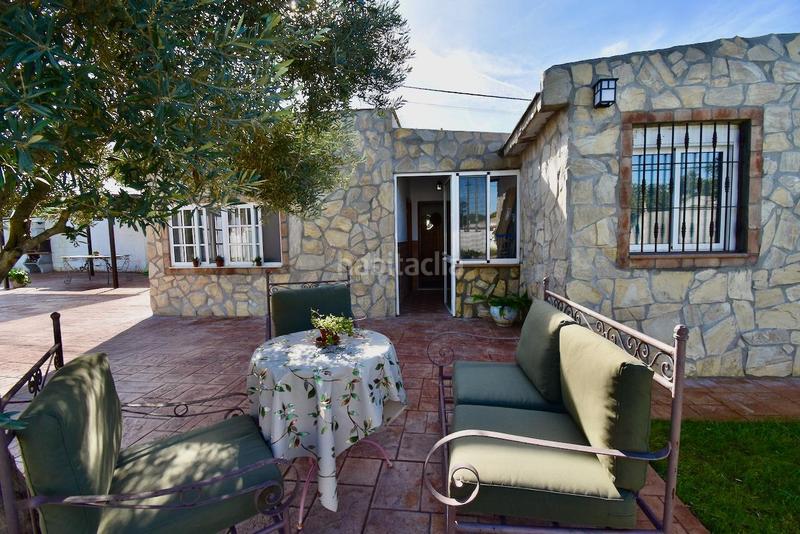 Foto 14af27a9-f8af-4f12-9f45-60ff4f8c26dc. Miete chalet mit parking in Las Lagunas - Campano Chiclana de la Frontera