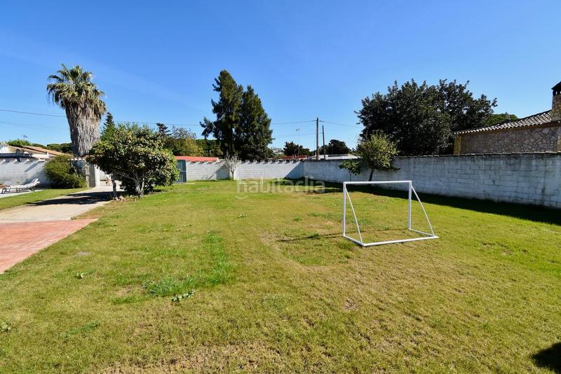 Foto ee146659-2e77-40a6-8b03-e0187ac6f3ca. Miete chalet mit parking in Las Lagunas - Campano Chiclana de la Frontera