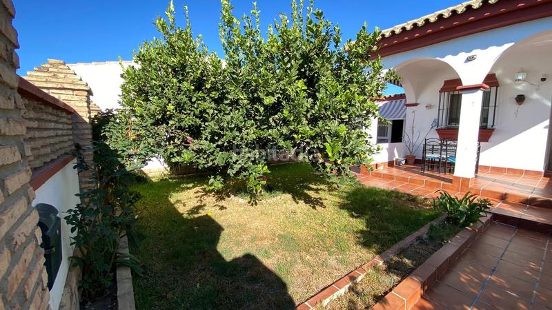 Foto b0d85d64-87d2-4430-9f53-e8b128fc6f0e. Chalet en La Coquina Chiclana de la Frontera
