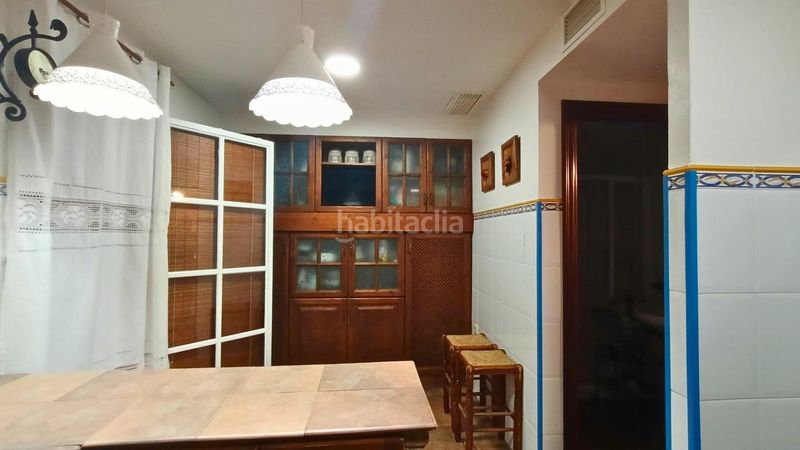 Foto 0b54bf74-2055-4621-8cda-236177b5537e. Casa adossada amb aparcament a Camposoto - Gallineras San Fernando