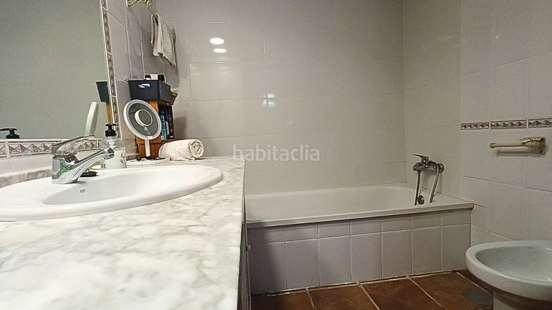 Foto 678d39b8-71fb-4080-b8b9-a58a75c807d5. Casa adossada amb aparcament a Camposoto - Gallineras San Fernando